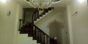 Cho thuê nhà tại Thái Hà, diện tích 45m2 mà giá có 14t