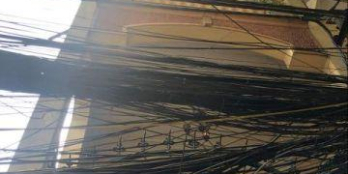 NHÀ PHỐ LÁNG HẠ THÍCH HỢP KINH DOANH VĂN PHÒNG HOĂC HỘ GIA ĐÌNH