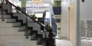 Cho thuê nhà Quang Trung ,Hà Đông dt: tầng 1:200m2, t2-4: 250m2,150tr/tháng