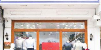 Cần sang nhượng, cho thuê shop thời trang tại Phố Huế, giá tốt.