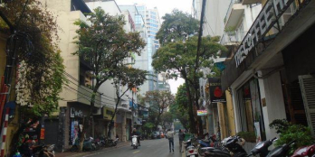 Cho thuê nhà mặt phố Bùi Thị Xuân - Hai Bà Trưng 117m, MT4.8m.