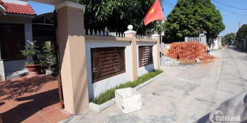 Cho thuê nhà 4 tầng MT đường Nguyễn Tri Phương, giá  thuê: 30 triệu/tháng, hướng đông bắc