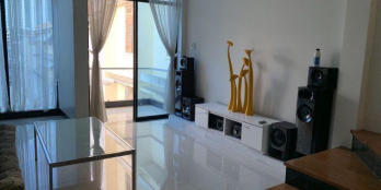 7.	Cho thuê nguyên căn nhà hẻm oto đường Bắc Sơn Vĩnh Hải Nha Trang, nhà view biển