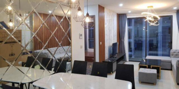 Cho thuê CH 2PN dự án Hà Đô Centrosa Garden, nội thất cao cấp, chỉ xách vali vào ở ngay. Hotline PKD 0901 42 8898 xem nhà ngay