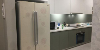 Căn hộ 80m2, 2PN 2WC full nội thất tại Gold View, Q4 cho thuê giá 17 triệu/tháng. LH: 0931448466