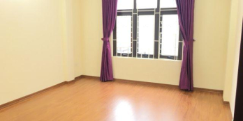 Cho thuê biệt thự sân vườn, 200m2 tại Xuân Đỉnh, ôtô 7 chỗ vào sân, 20tr/tháng