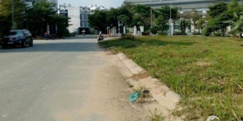 Cần bán gấp lô đất Nguyễn Cửu Vân, Bình Thạnh, sổ hồng riêng thổ cư 100%, liên hệ ngay