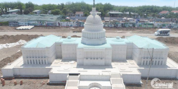 ĐẦU TƯ NHANH TAY KẺO HẾT - 2 lô liền kề đối diện trung tâm thương mại