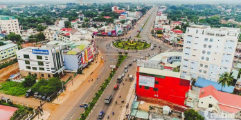 Với 500 triệu liệu có mua được đất nền mặt tiền nằm ngay trung tâm thành phố, thổ cư đầy đủ???