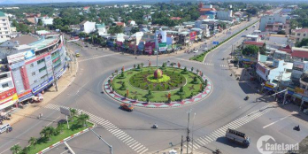 Cần bán gấp lô đất mặt tiền, có sổ riêng do chia tài sản gia đình