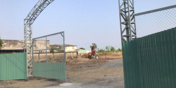 Bán gấp đất mặt tiền đường Nguyễn Hữu Trí thị trấn Tân Túc Bình Chánh giá đầu tư. Sổ hồng riêng có sẵn