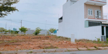 NH phát mãi 19 nền đất KDC mới bệnh viện Chợ Rẫy 2, SHR, 210m2 giá 1,3 tỷ.