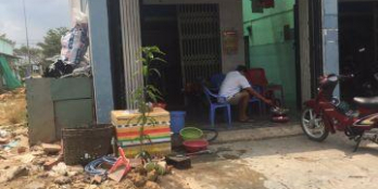 Cần vốn KD tôi bán gấp đất có nhà nát 90m2, MT Hồ Học Lãm