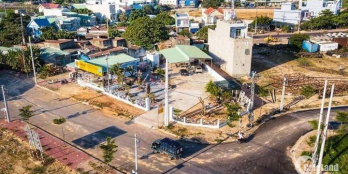 Cần bán 210m2 thổ cư 100% MT Trần Văn Giàu, tiện xây trọ, kho xưởng