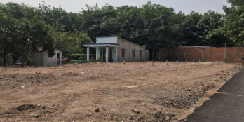 Bán nền đất 110m2 gần chợ phú hòa đông _ củ chi.