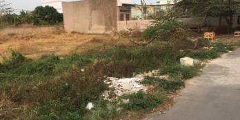 Tôi cần bán gấp lô đất đường nhựa 12m, shr, thổ cư 100%, giá 950tr, dt 100m2. Lh 0902555495