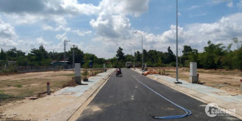 Cần bán gấp lô đất MT gần BV Xuyên Á , chỉ 700tr , SHR