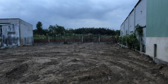 Tôi bán lô đất mặt tiền đường Dương Công Khi, Hóc Môn. Giá rẻ. Lh 0938.610.217