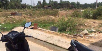 Nhanh tay lên ,bán gấp đất đường Dương Công Khi,HM,giá 989 triệu/110m2,SHR