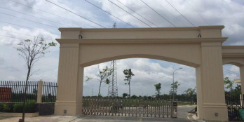 BángấpLôđất xây biệt thự Đường số 9-Phạm Hữu Lầu, giáp Q7, dt 13.7x23m,SHR, hình thật