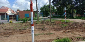 Hot hot, 2 lô liền kề tổng dt 240m2.  Mt Nguyễn Hữu Thọ. 2,3 tỷ.