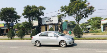 Chính chủ bán đất 125m2 mặt tiền Nguyễn Lương Bằng cách biển Xuân Thiều 500m