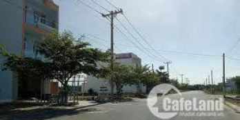 Cần tiền nên bán 1 lô đất đẹp ở mặt tiền đường Ngô Đến, Nha Trang