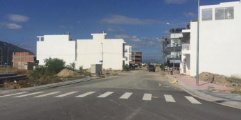 Đất mặt tiền đường số 14 KĐT Lê Hồng Phong 2 Nha Trang cần bán nhanh.