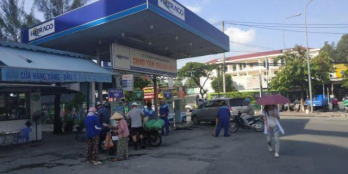 Chính chủ bán miếng đất 2 mặt tiền An Phú Đông, Q.12, Giá 4 tỷ. LH:0988775671