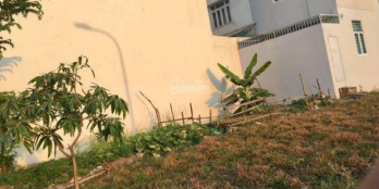 Tôi cần bán lô đất 80m2 giá 1,6 tỷ đường Nguyễn Hoàng quận 2, gần Metro An Phú