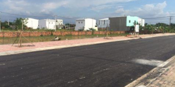 Cần bán đất MT đường Cao Đức Lân, Q2. Đất TC. Có SHR. Chính Chủ. XDTD.