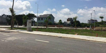 Bán gấp 4 lô đường Nguyễn Hoàng, Q2, sổ riêng từng nền, thổ cư 100%.