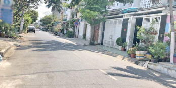 Bán lô đất mặt tiền 84 Đường số 45 quận 7.