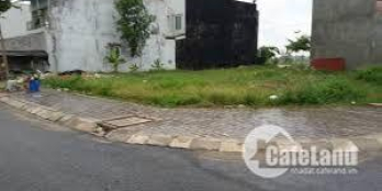 Cần bán gấp lô duy nhất MT Hoàng Hữu Nam, Q9. Giá rẻ: 1.2tỷ/80m2.SHR. LH: 0376990321