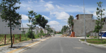 Cần bán lô đất MT Nguyễn Xiển, khu dân cư đẹp, sổ hồng riêng từng lô