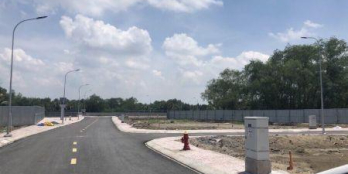 Ngân hàng thanh lý 5 lô đất đường Hoàng Hữu Nam, Q9, SHR, Được XDTD.