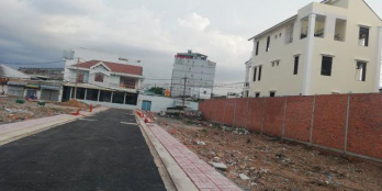 Đất nền 132 Mã Lò, 2 mặt tiền trước sau giá đầu tư bán