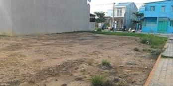 Cần sang lại 2 lô góc 2 MT Nguyễn Thái Sơn, Gò Vấp. 1.7tỷ, vị trí đẹp, sổ riêng.