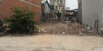 Cần bán gấp 167m2 ngang 8m đất mặt tiền đường Bờ Bao Tân Thắng giá 3,1 tỷ - LH : 0942860342