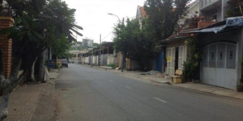 Bán Nhanh Lô Đất đường số 7, Linh Trung, DT 64m2, giá 1,3 tỷ.