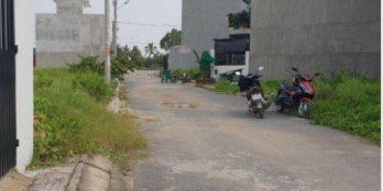 Chính chủ bán gấp lô đất đường 23 Hiệp Bình Chánh, sổ hồng riêng, thổ cư 100%