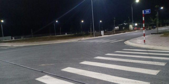 Gia đình đang kẹt tiền cần bán gấp lô đất ngay KCN Nam Tân Uyên đã có sổ thổ cư 100%. LH 0981059062