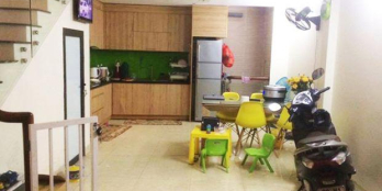 Bán nhà Đội Cấn, Ba Đình siêu rẻ 40m2 chỉ 2,8 tỷ