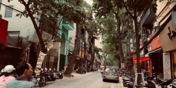 Nhỉnh 20 tỷ, nhà mặt phố Đốc Ngữ, Ba Đình, vị trí vàng kinh doanh, quy hoạch rõ ràng, 0945204322.