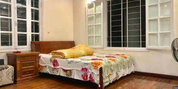 Gần Hồ Tây, gara ô tô, 6 tầng cực đẹp, Văn Cao, Ba Đình, giá 15.8 tỷ