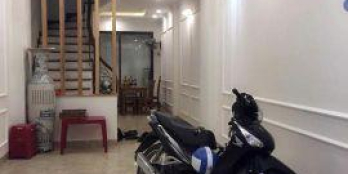 Bán nhà PL, ngõ rộng 3.5m, DT 49m, mt 3.7m Văn Cao, Ba Đình 0975965639