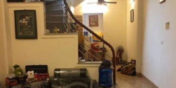 Bán nhà riêng gần phố Giảng Võ 45m2, 4 tầng, 40m ra ô tô, giá 4.9 tỷ