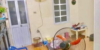 CHÍNH CHỦ BÁN NHÀ 98 ĐỘI CẤN CÁCH ĐƯỜNG LỚN 10M CHỈ 3 TỶ 1 MẶT TIỀN 4M, DIỆN TÍCH 28M2, 3 TẦNG  MẶT NGÕ TO - KINH DOANH, VĂN PHÒNG TUYỆT VỜi