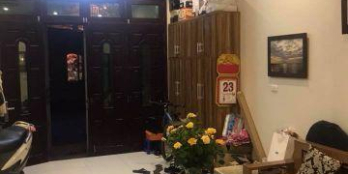 Bán nhà CỰC HIẾM Linh Lang, 35m2*4 tầng, MT 5.8m, giá 3.55 tỷ