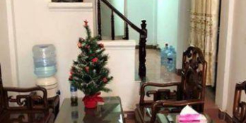 Bán gấp nhà Đội Cấn: 39m2, thoáng 3 mặt, giá 2,75 tỷ